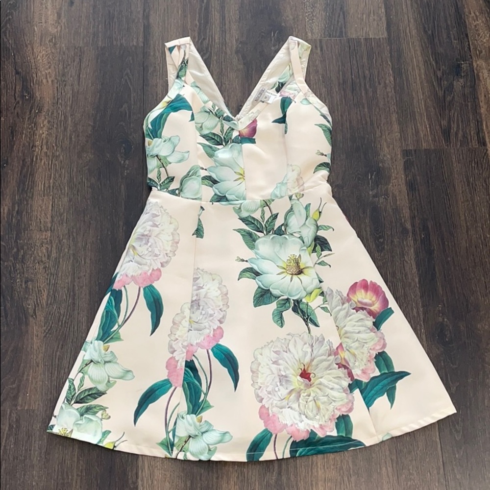 Women’s Dress